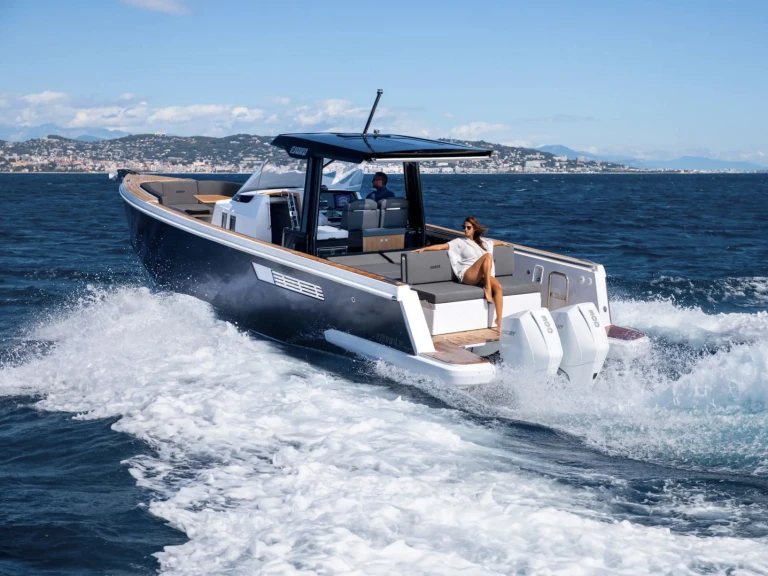 Yacht charter Marina Botafoch cheap Fjord 38 Xpress