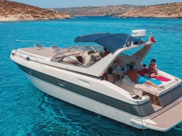 Boat rental Ilver mirable 39  in Porto Rotondo on Samboat