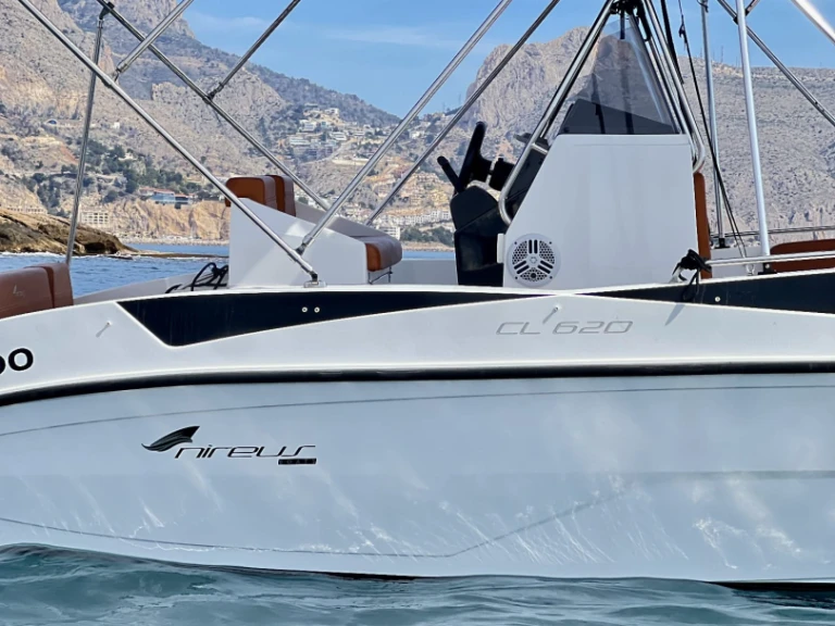 Bareboat Rental Motorboat Nireus with a boat licence
