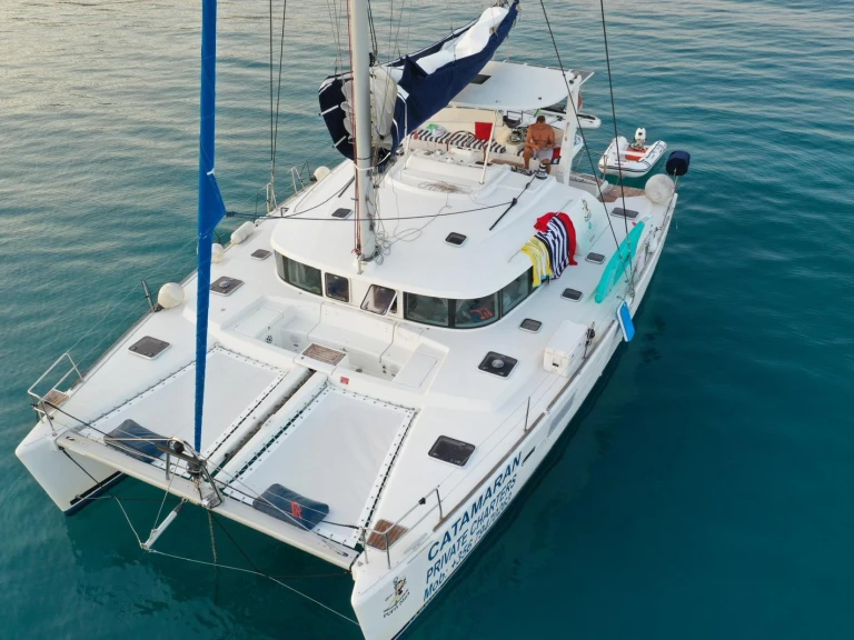 Catamaran rental in Tas-Sliema - Lagoon Lagoon 440