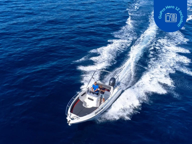 Bluline Bluline 21 Ft Open in Lukoran on SamBoat