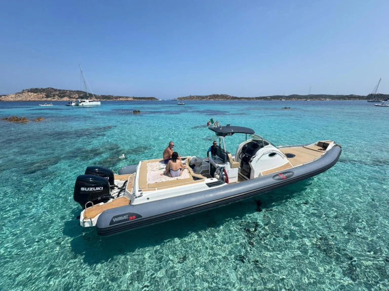 RIB for rent La Maddalena at the best price
