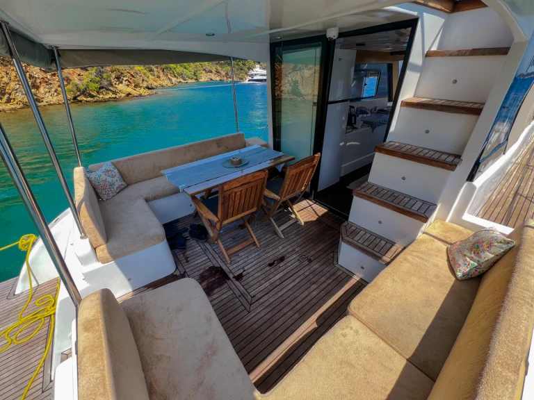 Rent a Custom Made Agara 44 Skopea Marina