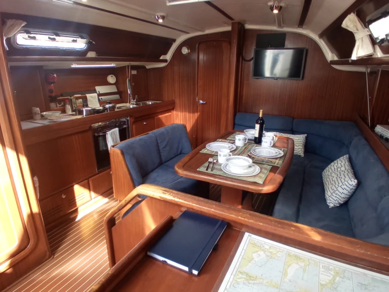 Sailboat rental in Fuerteventura - Bavaria Bavaria 38 Holiday