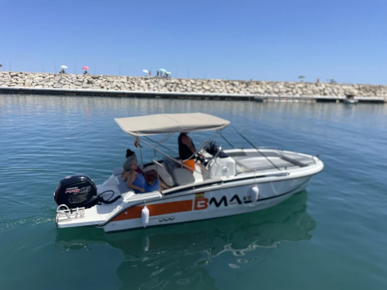 Bareboat Rental Motorboat BMA with a boat licence