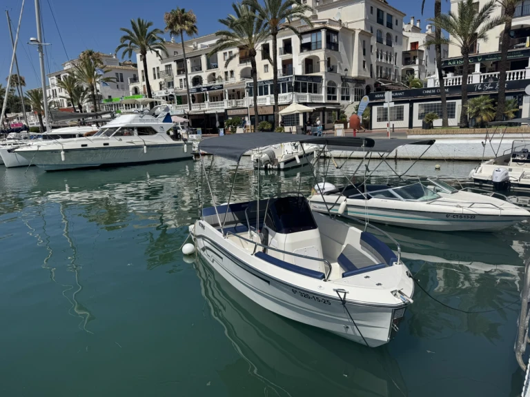 Motorboat rental in Manilva - Octopus Octopus 470