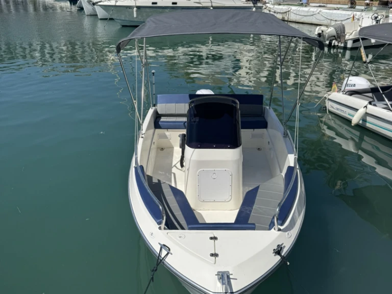 Motorboat rental with or without captain Octopus Manilva