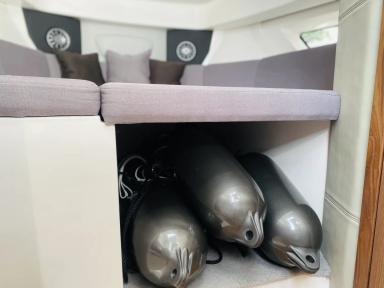 Karnic Karnic SL800 charter bareboat or captained in  Fleesensee