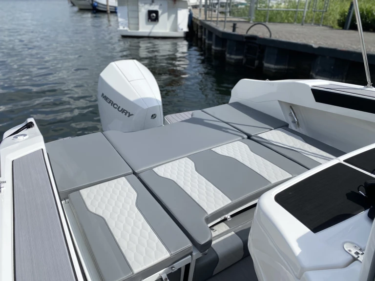 Motorboat rental in Fleesensee - Karnic Karnic SL 702