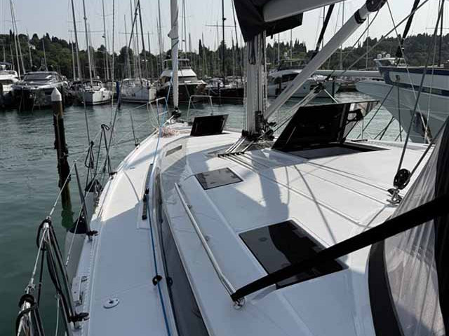 Sailboat rental in Portorož - Elan Impression 45