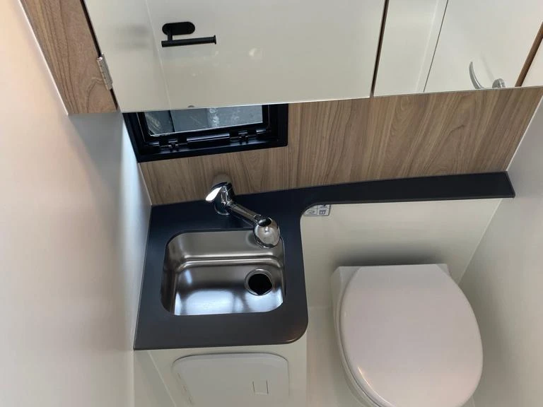 Yacht charter Fleesensee cheap Futura 40 Grand Horizon