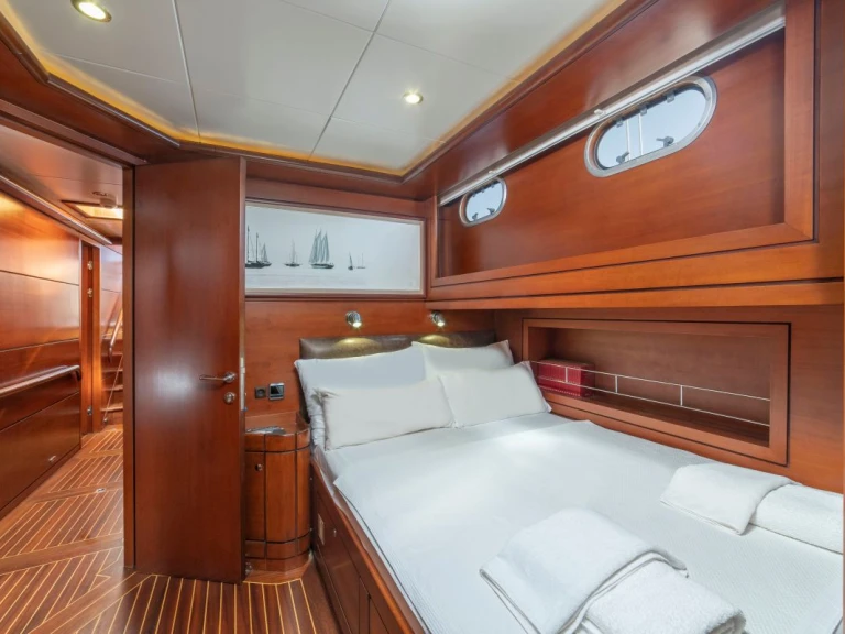 Sailboat for rent Bodrum at the best price