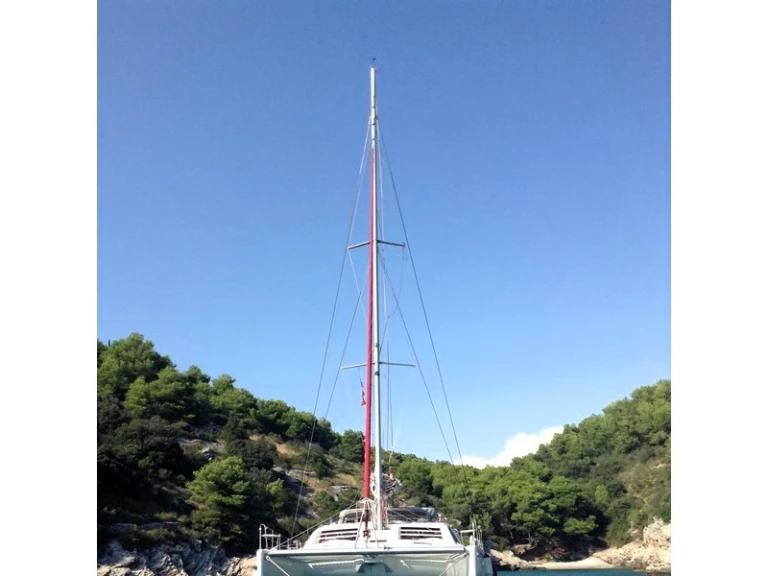 Bareboat Rental Catamaran Leopard with a boat licence