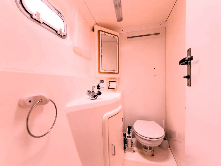 Leopard Leopard 47 charter bareboat or captained in  Eden Island