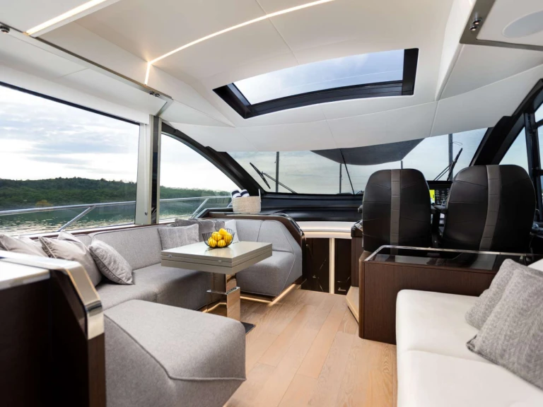 Luxury Yacht for rent Trogir at the best price