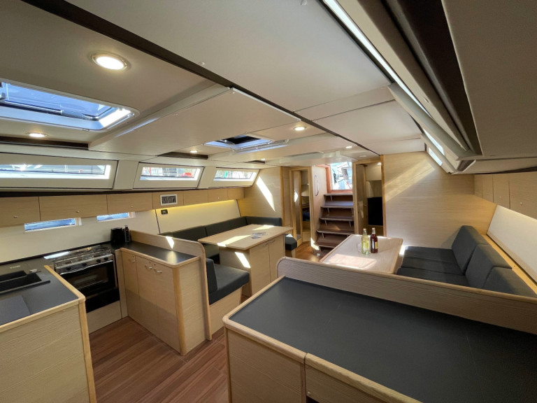 Bareboat Rental Sailboat D&D Yacht with a boat licence