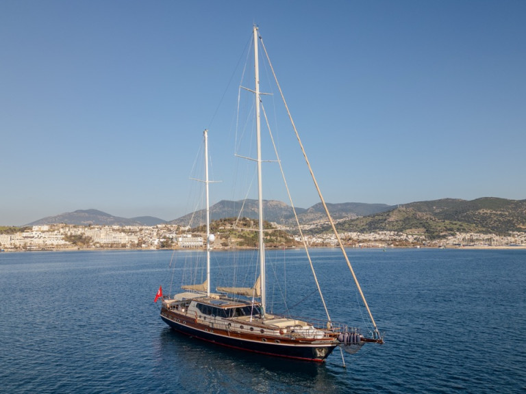 Sailboat for rent Bodrum at the best price