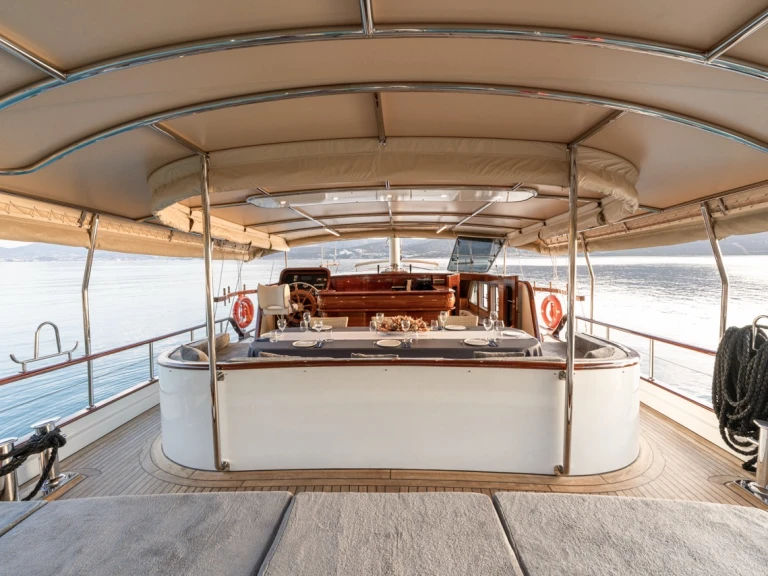 Yacht charter Bodrum cheap Gözdem The One