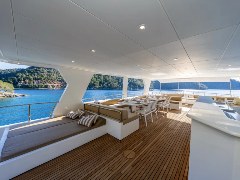 Rent a Custom Made Lila Trawler Fethiye