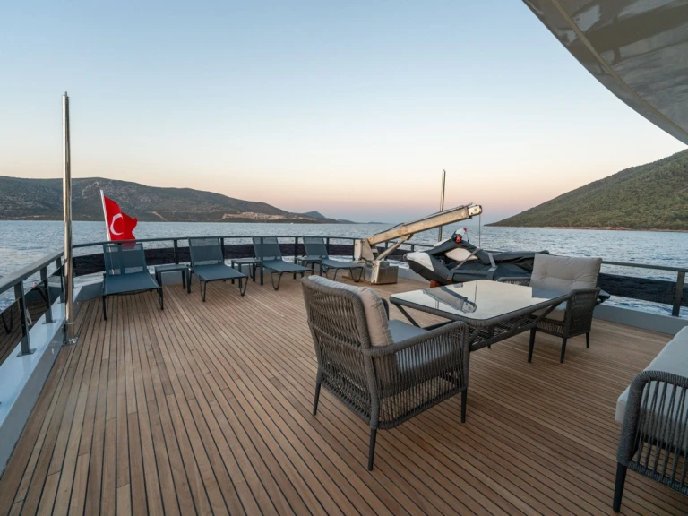 Luxury Yacht for rent Bodrum at the best price