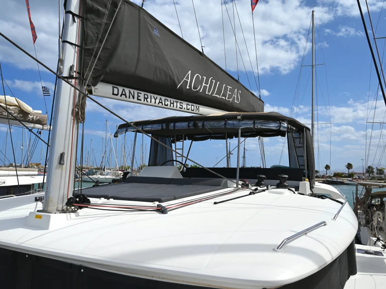 Rent a Lagoon Lagoon 450 F Kíssamos