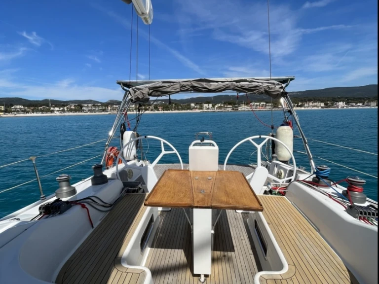 Yacht charter Sporades cheap Hanse 540 E