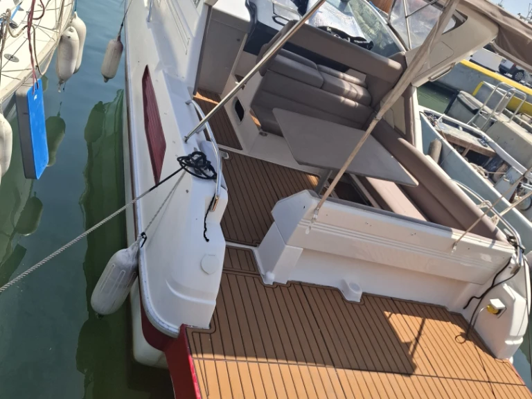 Motorboat rental in Valencia - Gobbi Gobbi 27 Cabin