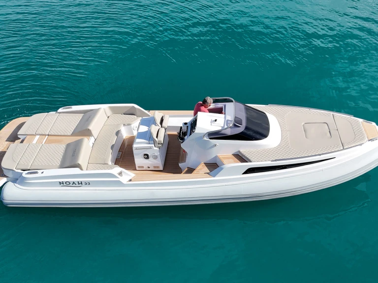 RIB rental in Castellammare del Golfo - Noah 33 CABIN