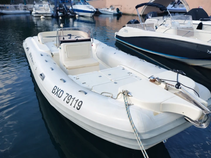 RIB rental in France - Bsc BSC 75