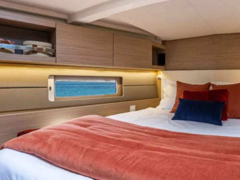 Boat rental Bénéteau Oceanis 47 - 4 cab. in Seget Donji on Samboat