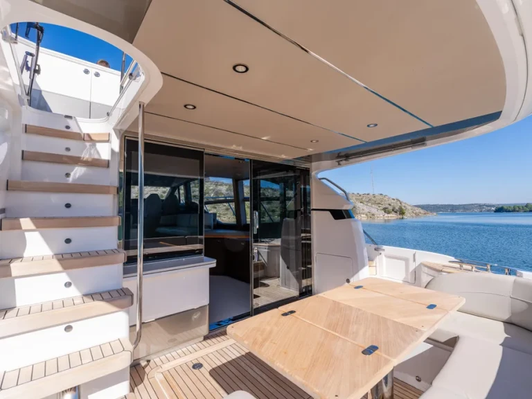 Yacht charter Cannes cheap 55F