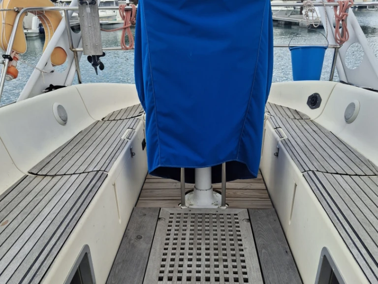 Sailboat rental with or without captain Jeanneau Preveza Marina