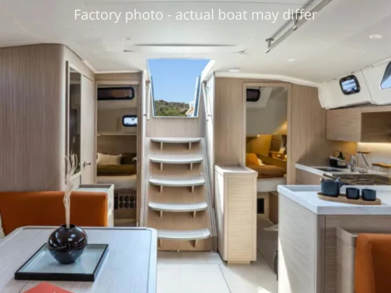 Boat rental Bénéteau Oceanis 47 - 4 cab. in Seget Donji on Samboat