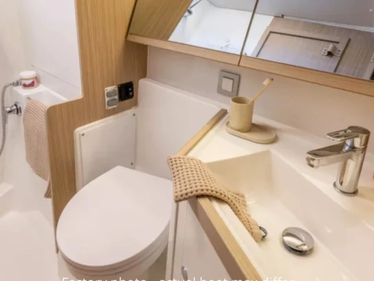 Bareboat Rental Sailboat Bénéteau with a boat licence