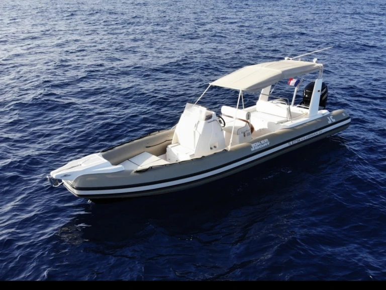 Rent a Joker Boat Clubman 26 Special Grand Piquey