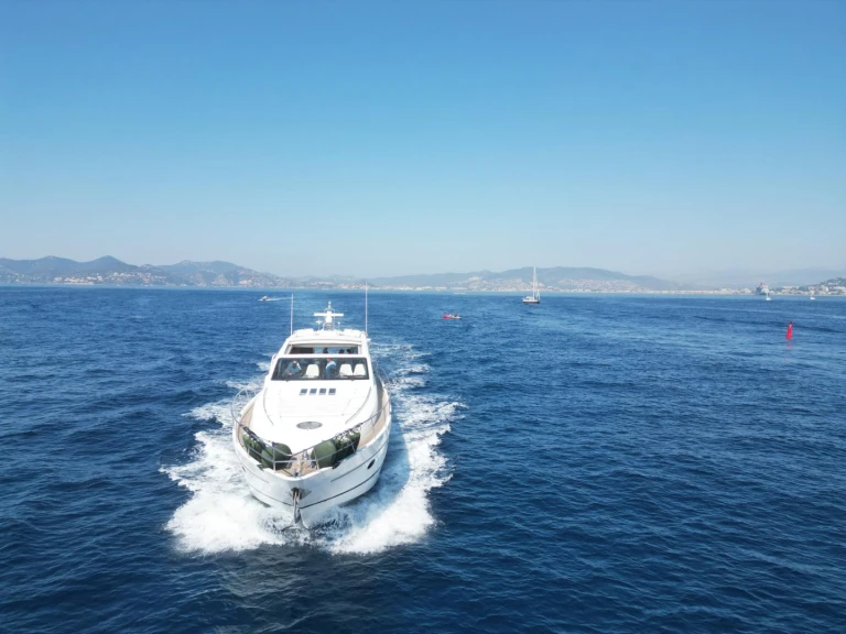 Motorboat rental in Vieux Port de Cannes - Princess Princess V70
