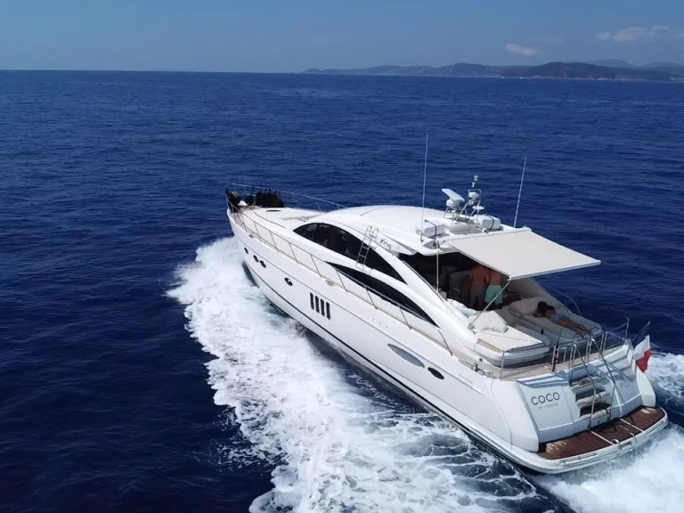 Yacht charter Vieux Port de Cannes cheap Princess V70