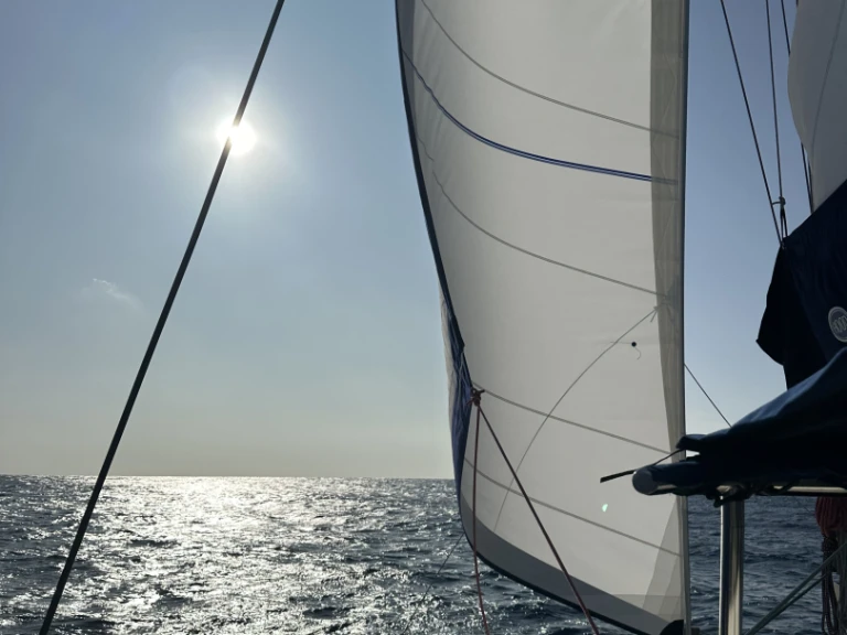 Rent a Lagoon Lagoon 380 Roses