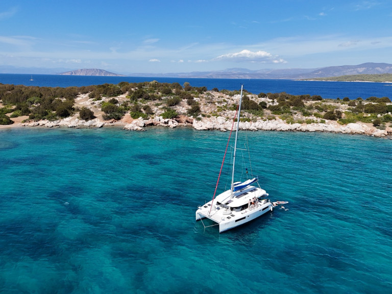 Bareboat Rental Catamaran Leopard with a boat licence