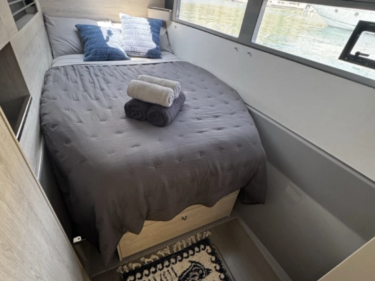 Catamaran rental in Parálio Ástros - Leopard Leopard 45