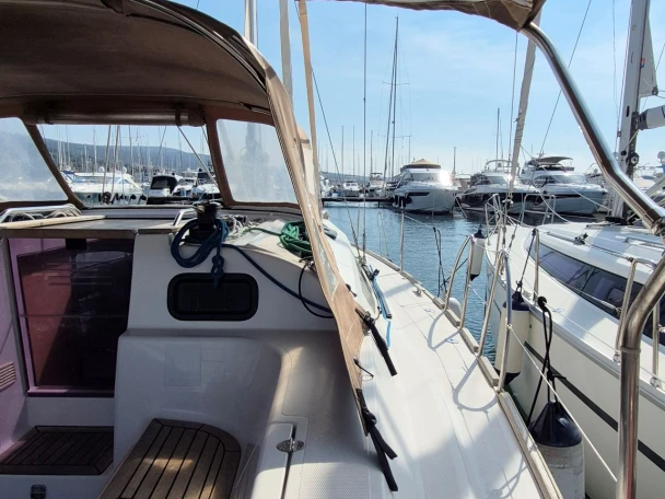 Sailboat rental with or without captain Elan Punat