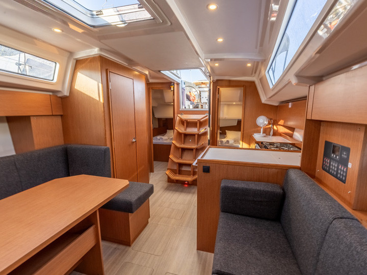 Bavaria Bavaria C38 charter bareboat or captained in  Kiáto