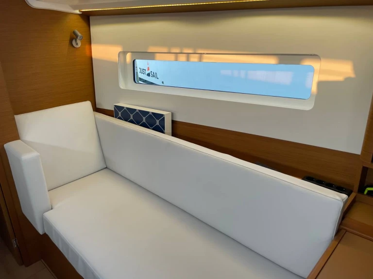 Rent a Jeanneau Sun Odyssey 380 Göcek