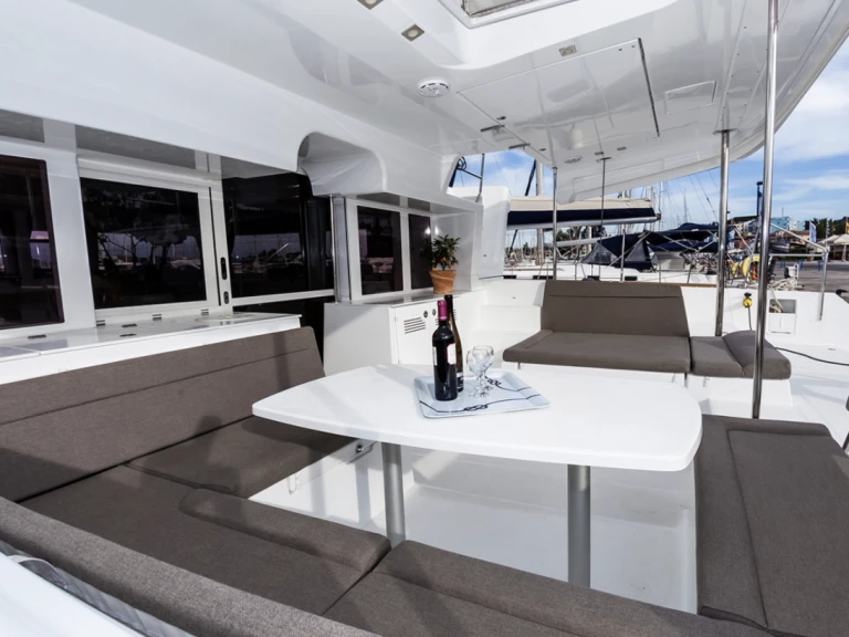 Bareboat Rental Catamaran Lagoon with a boat licence