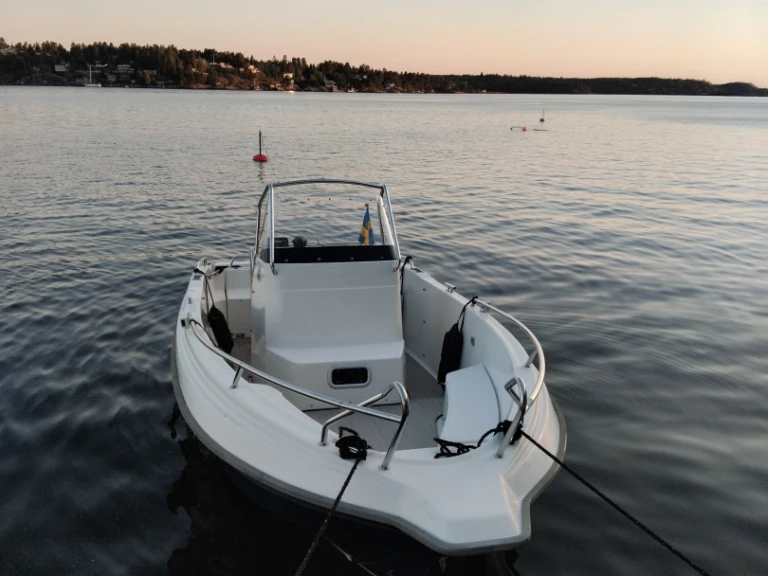Motorboat rental in Stockholm - Uttern S64 Exklusive 