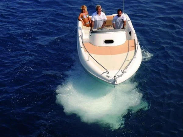 Motorboat rental with or without captain Saver ACI Marina Opatija