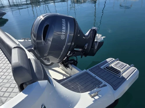 Motorboat rental with or without captain Grand Boats Alicante