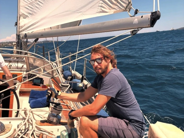 Sailboat rental with or without captain Halberg-Rassy Saint-Tropez