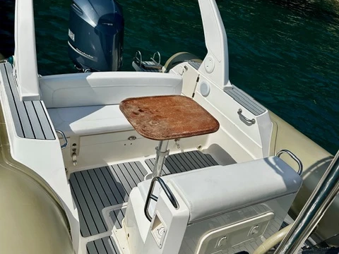 Boat rental Capelli Tempest 850 Open in Cavalaire-sur-Mer on Samboat