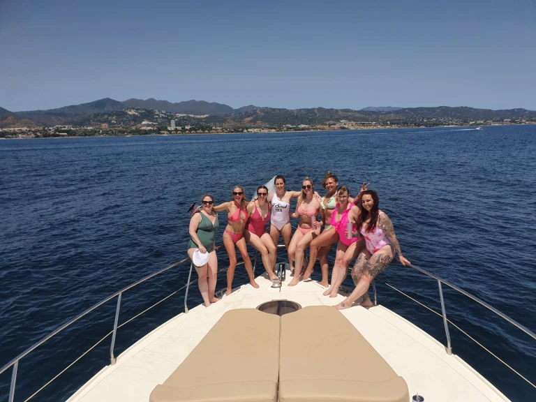 Bareboat Rental Luxury Yacht Princess with a boat licence